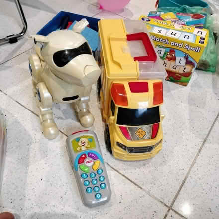 Photo of free Baby/kid Toys n electronic (Ickenham UB10) #2