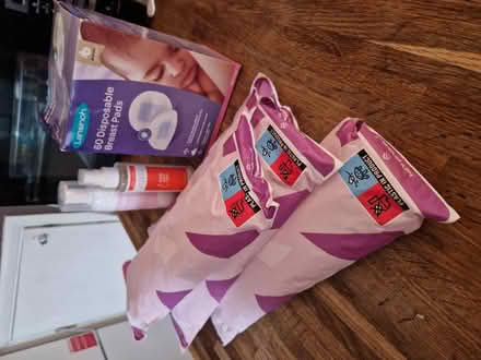 Photo of free New Cooling pads, spray,breast pads (Luton Wigmore) #1