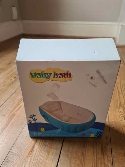 Photo of free Inflatable baby bath (East Dulwich) #1