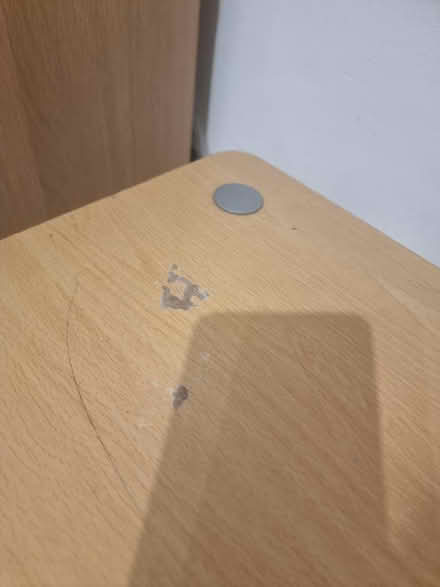 Photo of free 3 tier tabel (SW16 norbury) #3