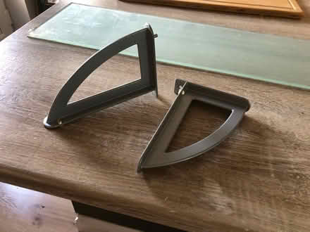 Photo of free 5 glass shelves with brackets (HP22 Wendover) #2