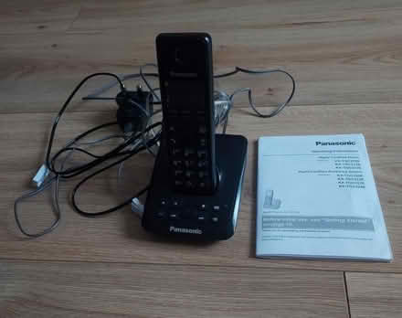 Photo of free Landlines phone with answer machine (Dagenham RM10) #1