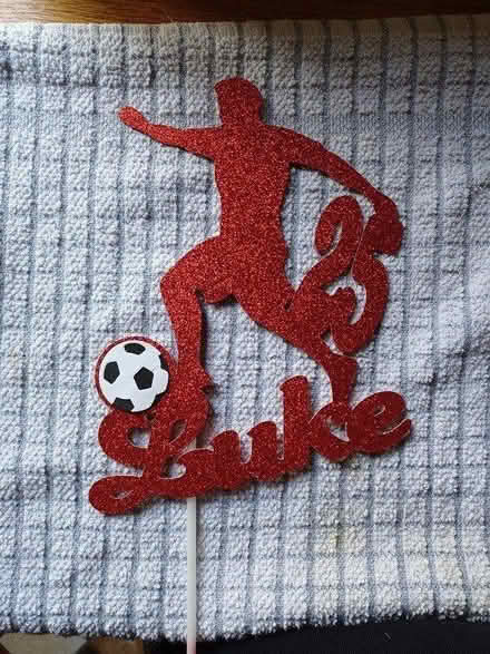 Photo of free Cake Topper (Aveley RM15) #1
