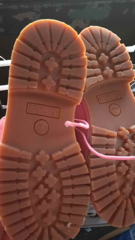 Photo of free Women and children shoes/boots (75237) #3