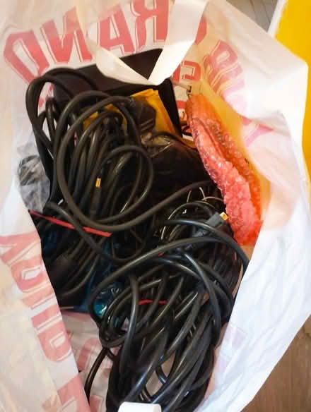 Photo of free Bag full of cables +all sorts (Swindon SN2) #2