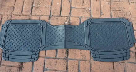 Photo of free car mats (Longden SY5) #1
