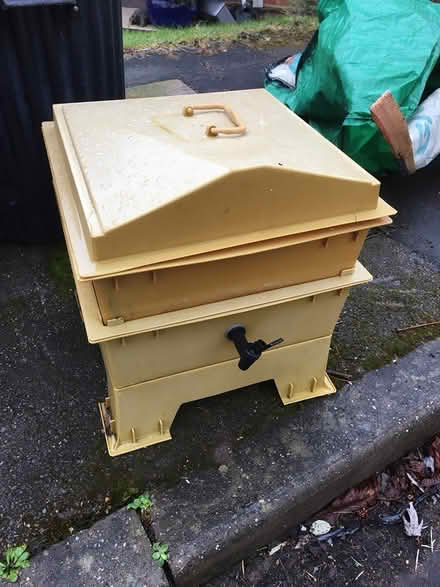 Photo of free Wormery - empty (RG1) #1