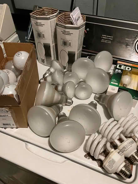 Photo of free light bulbs (Newton center) #1