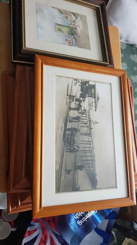 Photo of free Selection of picture frames (CT18) #2