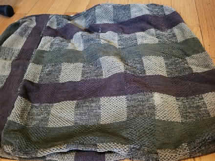 Photo of free 4 large square pillowcases (Oakville) #2