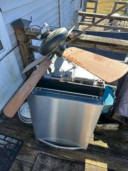 Photo of free Frigidaire dishwasher/ ceiling fan (Avon st, Charlottesville) #2