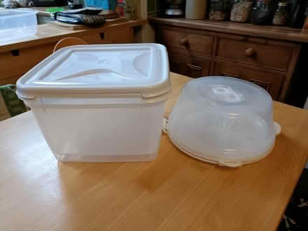 Photo of free Plastic cake boxes (Clifton YO30) #3