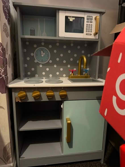 Photo of free Play kitchen plus utensils and food (New Brighton CH45) #1