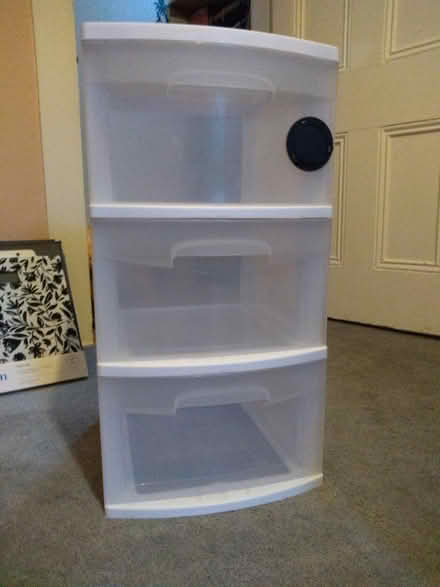 Photo of free Small shelf unit (N. Queen Anne) #1