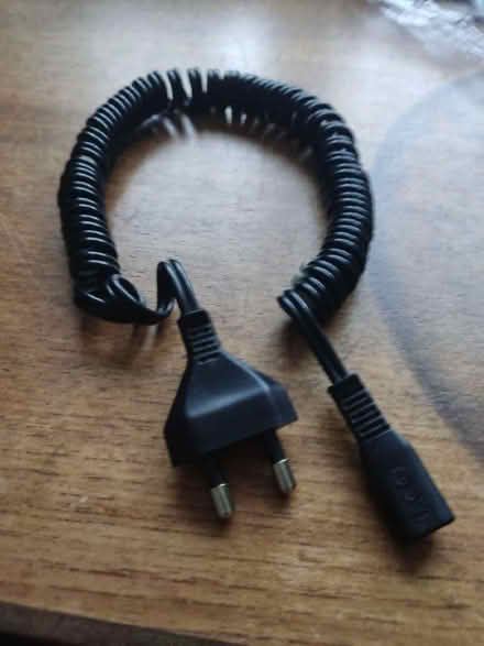 Photo of free Universal 2 pin continental shaver lead fitting most shavers (Sandilands CR0) #1