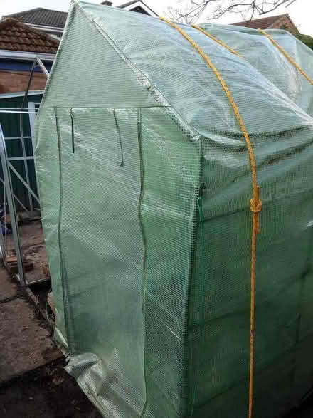 Photo of free Greenhouse (Haxby YO32) #2