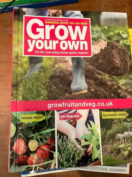 Photo of free Gardening magazines (Treeton S60) #2