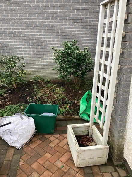 Photo of free Trellis planter (Tavistock) #2