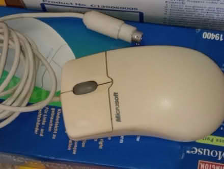 Photo of free PS2 Microsoft mouse (Tolworth KT19) #1