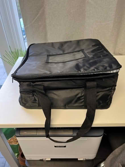 Photo of free Insulated Takeaway Food/Pizza Bag (Hove BN3) #3