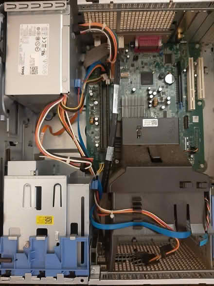 Photo of free dell pc tower (Wallingford) #1