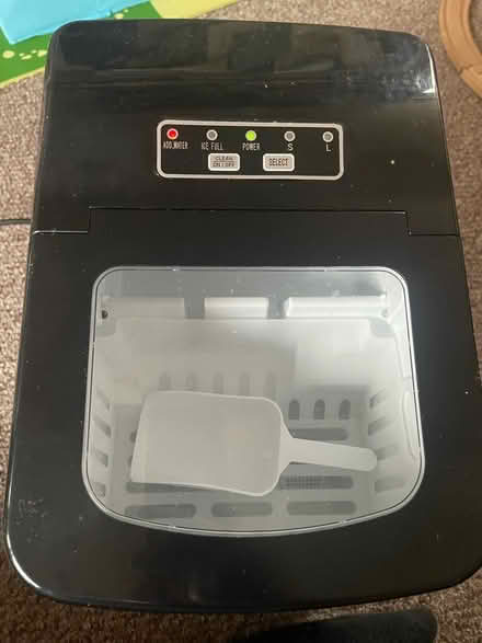 Photo of free Ice maker (WS4) #1