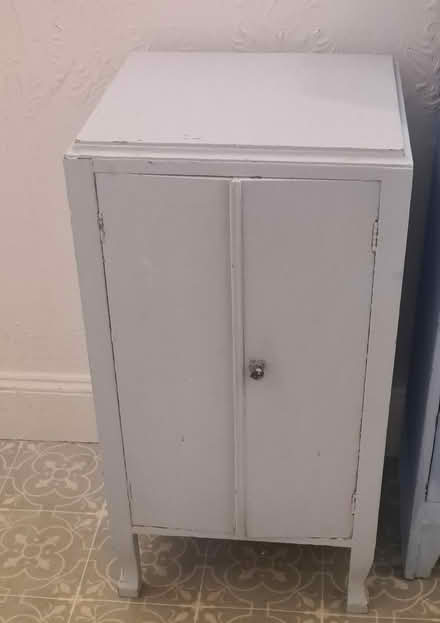 Photo of free Vintage Bedside Cabinet / Small Cupboard (Abbeyhill EH7) #1