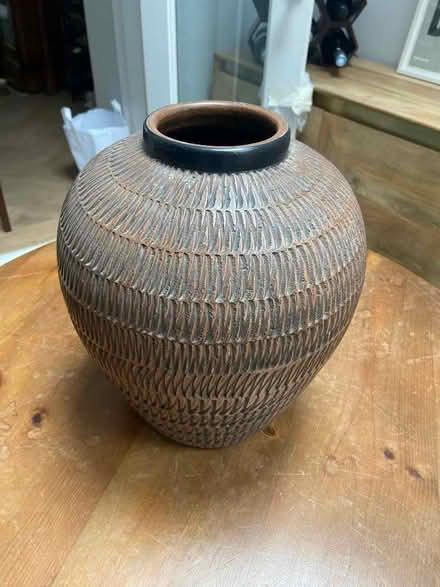 Photo of free Ceramic dark wood-coloured plant pot (Chiswick W4) #1