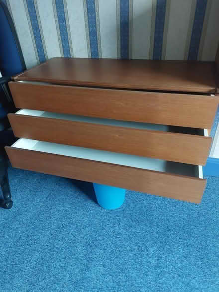 Photo of free 3 drawer walk hung unit (Southborough TN4) #1