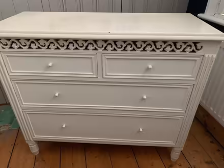 Photo of free Chest of drawers (World's End RH15) #1