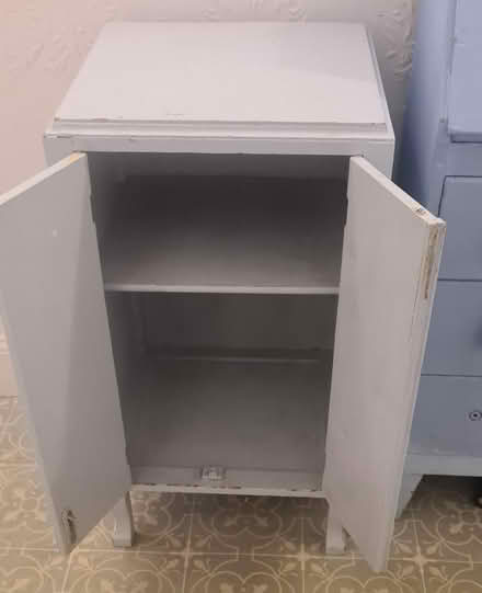 Photo of free Vintage Bedside Cabinet / Small Cupboard (Abbeyhill EH7) #2