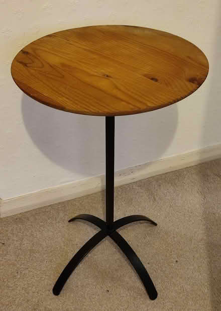 Photo of free Small round pine side table (St Mary Cray BR5) #1