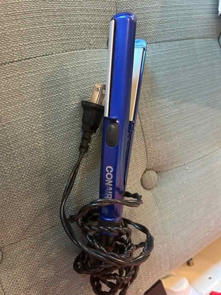 Photo of free Hair straightener (College park) #1