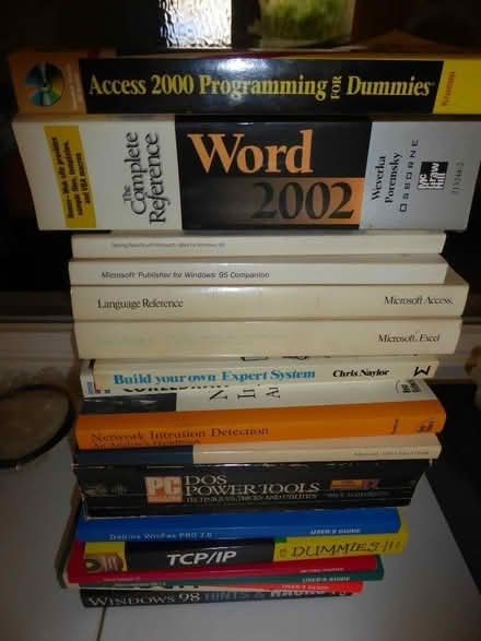Photo of free Computer books (Sharmans Cross B91) #1