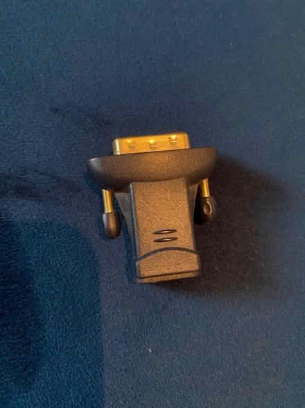 Photo of free HDMI/VGA adaptor (Southwark SE1) #3