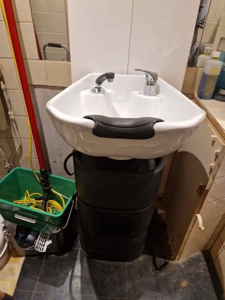 Photo of free Backwash sink (Saltdean BN2) #1