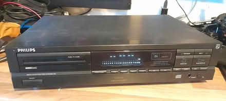 Photo of free Philips CD610II CD Player HiFi Sep (Ross on Wye, HR9) #1