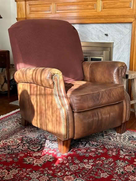 Photo of free Recliner (Belmont Hill) #1