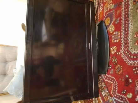 Photo of free Old Goodmans TV (Birkby HD2) #1