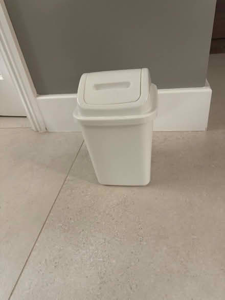 Photo of free Small Plastic Bin (RM14) #1