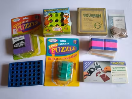 Photo of free Box of puzzles / games (Cleedownton SY8) #3