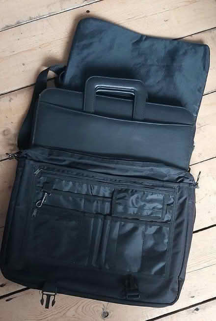 Photo of free Laptop bag/case (St Martin's CF83) #1