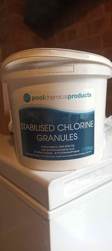 Photo of free Chlorine Granuals for hot tub/pool (Crawley RH11) #1