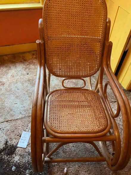 Photo of free Rocking chair (Wandsworth Common SW12) #1