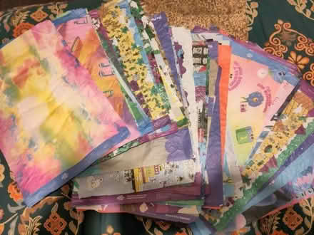 Photo of free Colourful paper for crafts (Northern Moor M23) #1