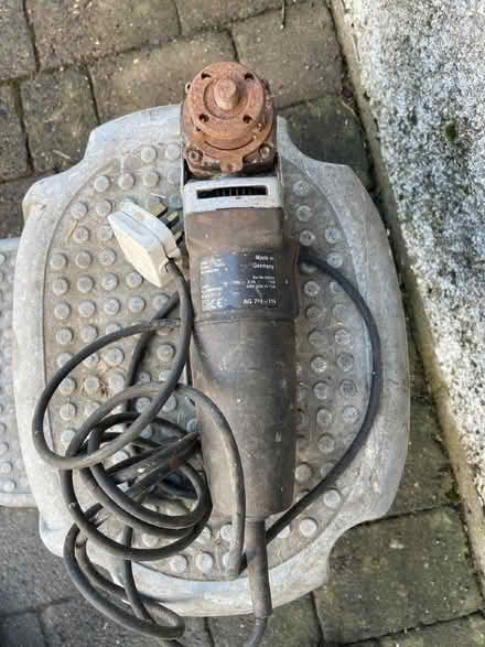 Photo of free 240 volt angle grinder (Gatebeck LA8) #1
