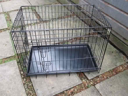 Photo of free metal dog crate (Camden) #1