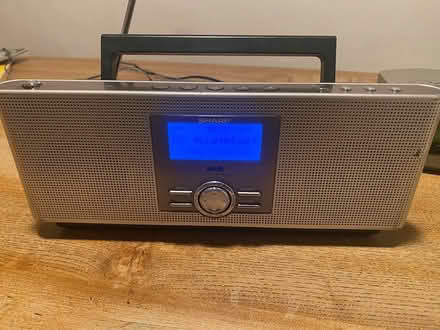 Photo of free DAB radio (Belper, Clusters) #3