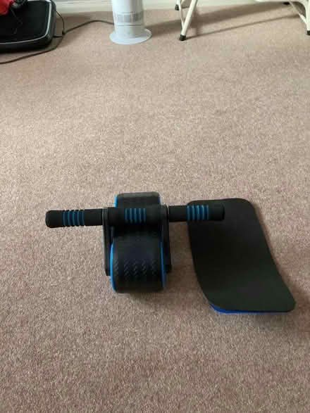 Photo of free Ab wheel (IP9) #1