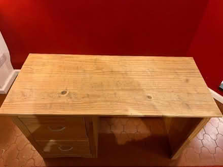 Photo of free Desk (Henley-on-Thames RG9) #2